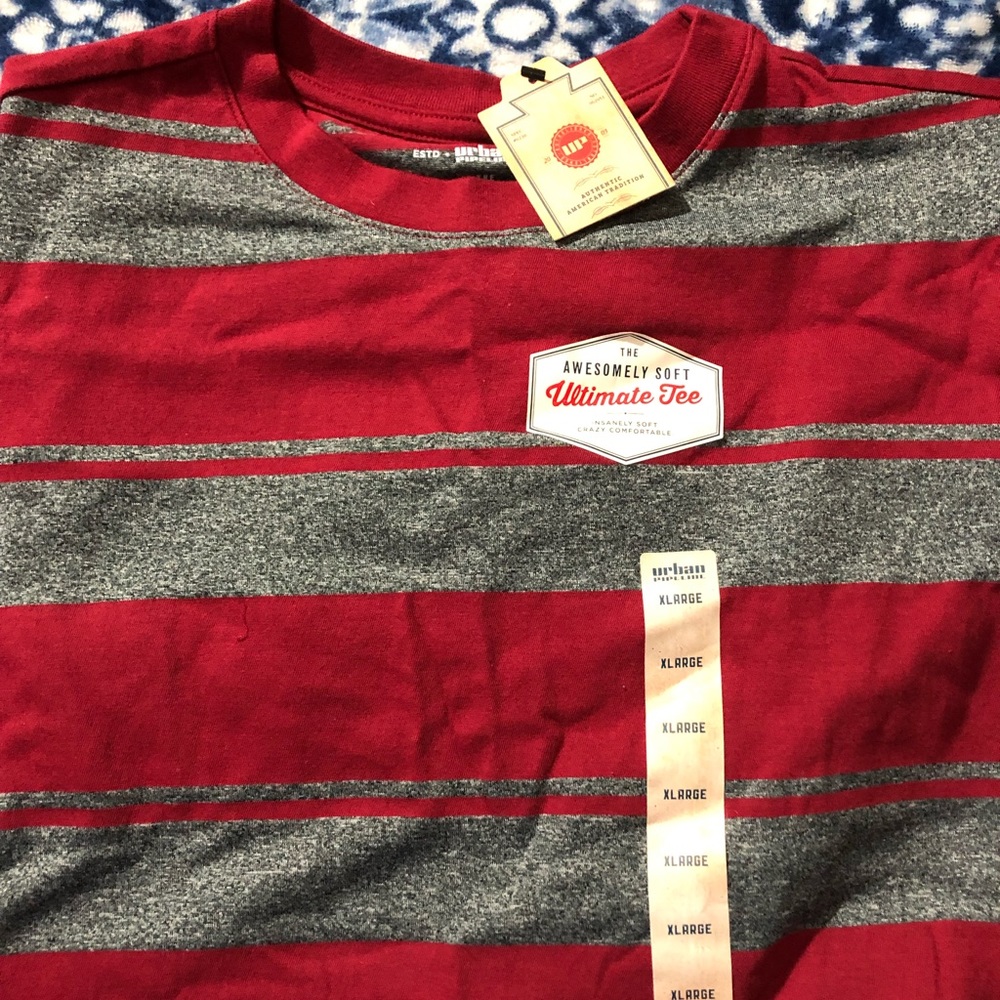 Men’s Long Sleeve T-shirt